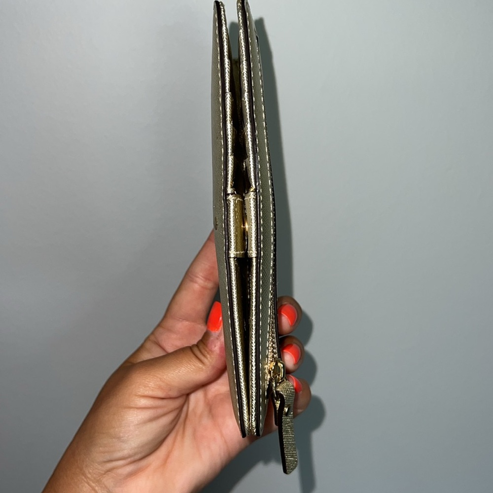 Kate Spade soft gold Wallet - Picture 9 of 11